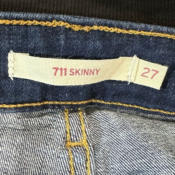 711 LEVIS - Picture 4 of 6